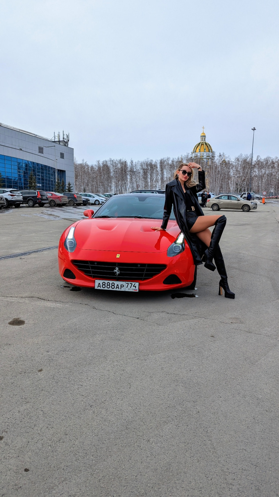 Первая фотосессия с супругой — Ferrari California, 4 л, 2017 года |  фотография | DRIVE2