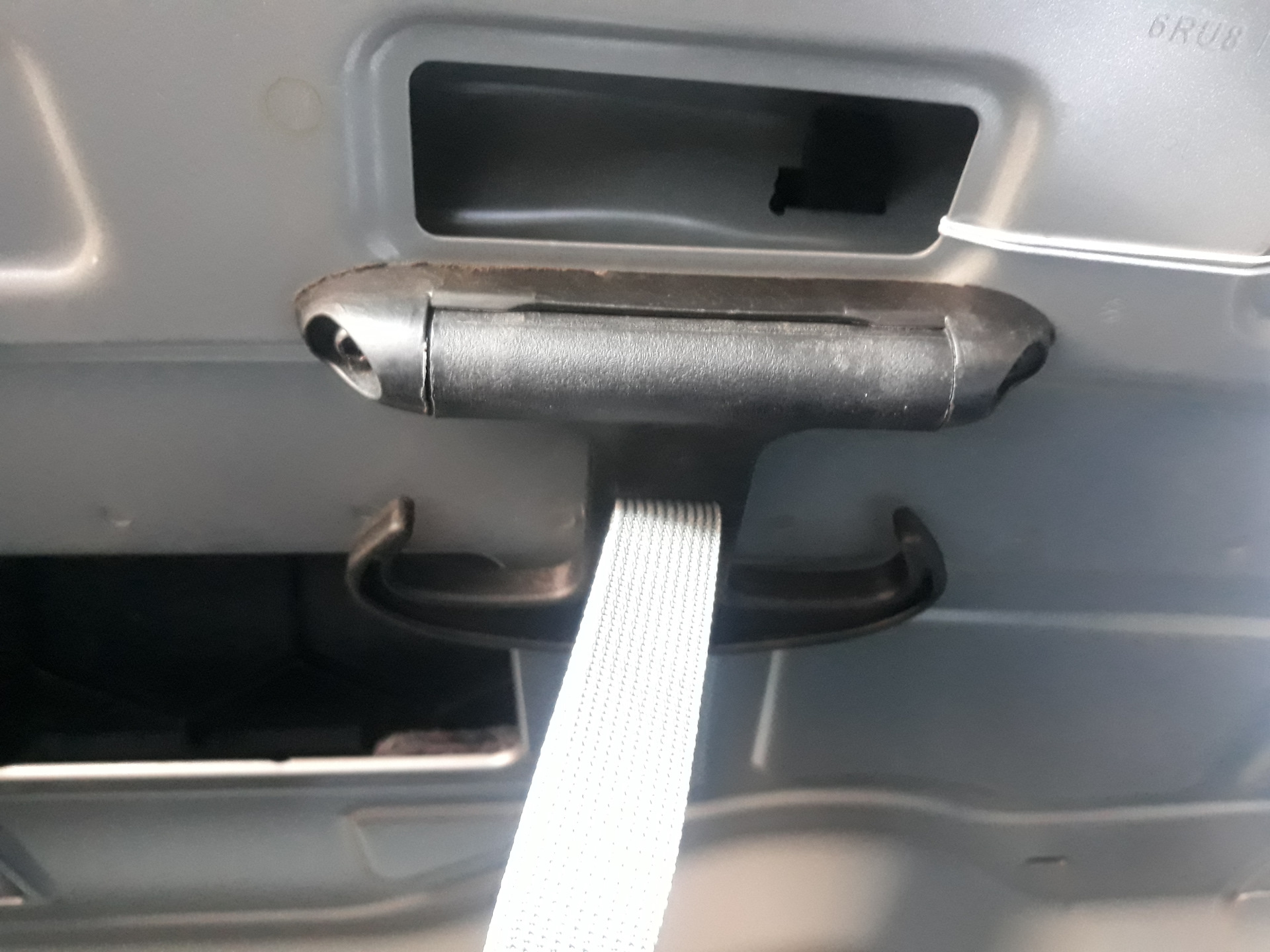 Что находится в багажнике фольксваген поло седан - 88 фото