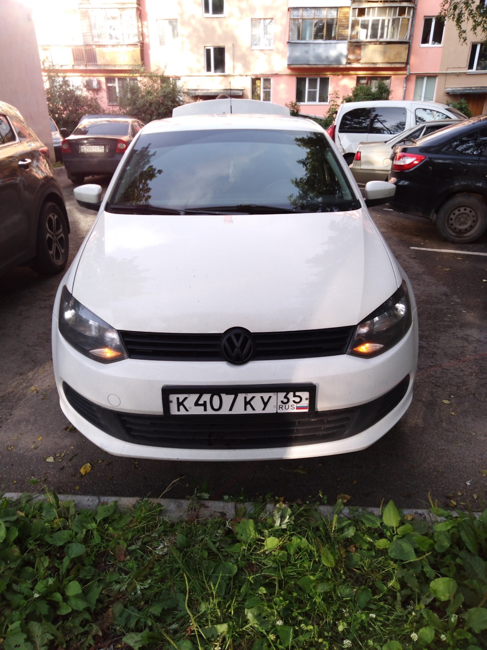 Антихром Volkswagen Polo Sedan — Volkswagen Polo Sedan, 1,6 л, 2011 ...