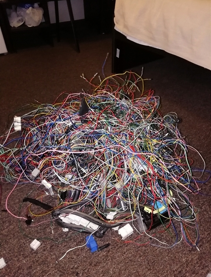 Как подключить aux к штатной магнитоле toyota