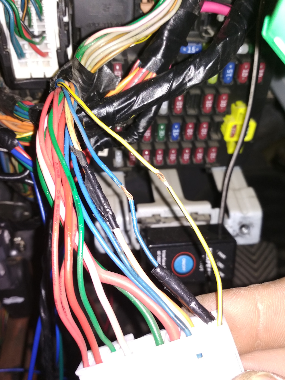 cUAAAgMJsOA 960 Как найти блок сигнализации starline в машине киа рио