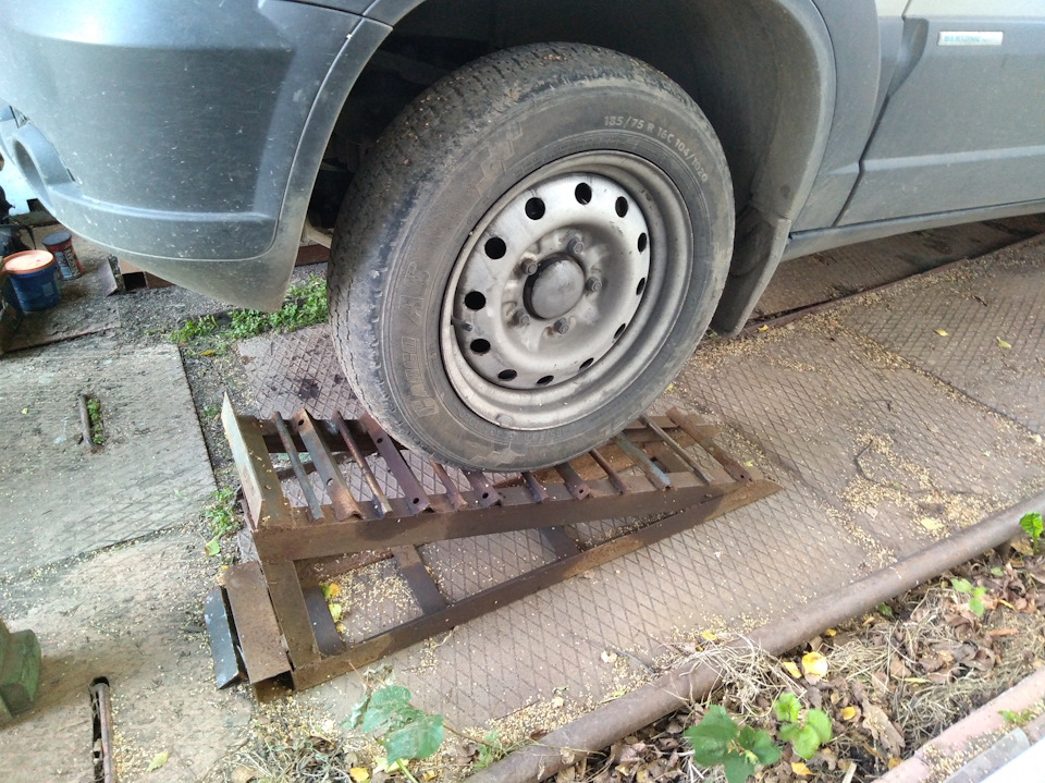 Я изменил своё мнение по поводу УАЗовских дисков на ШНиву. 117 000 км ...