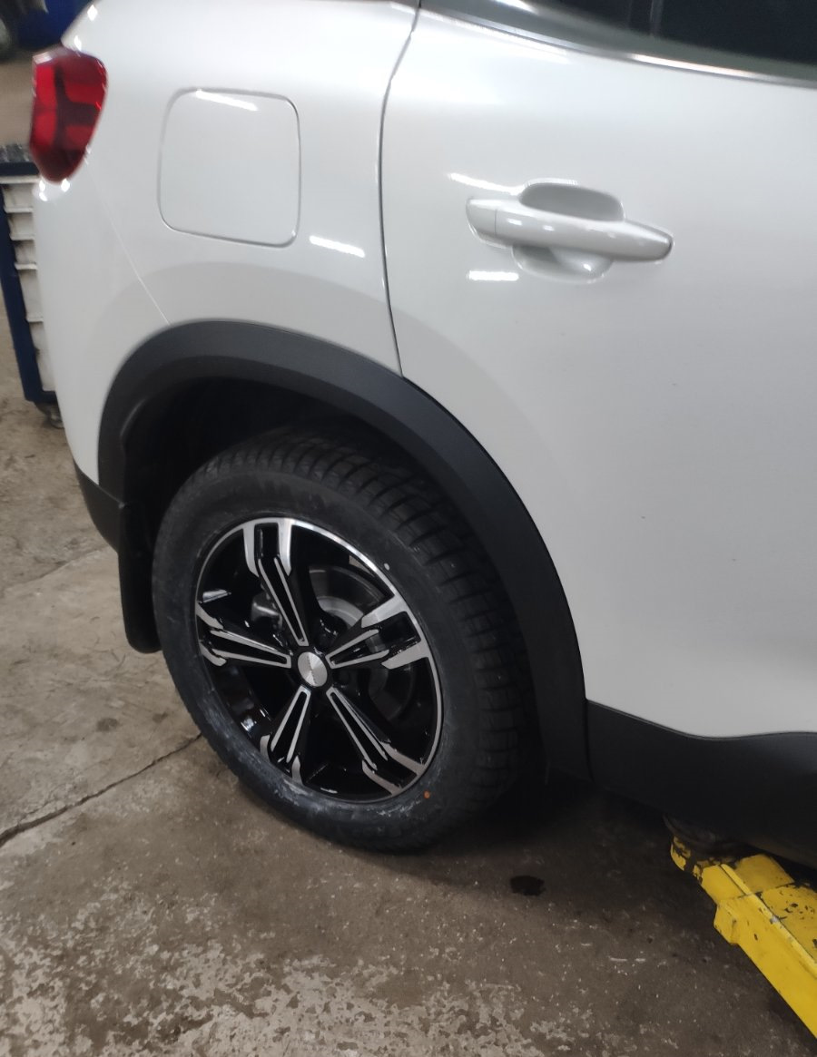 Photo from the logbook Citroen C5 Aircross
