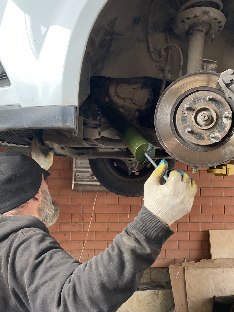 Замена масла в коробке и переобулся на лето — KIA Ceed (1G), 1,6 л ...