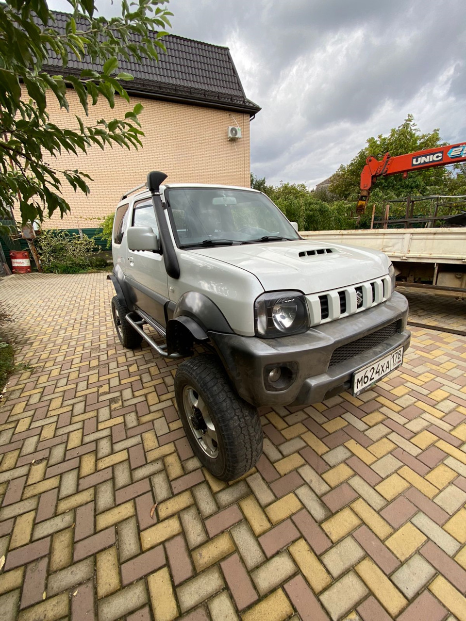Лифт джимни 3 дюйма. Subaru jimny. Сузуки джимни краснодарский. Suzuki jimny голубой. Решетка сузуки джимни 4.