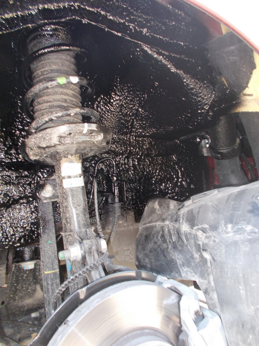 Лучшие жидкие подкрылки. Жидкие подкрылки dinitrol динитрол. Жидкие подкрылки кордон. Резиновые подкрылки на авто. Жидкие подкрылки в баллонах.