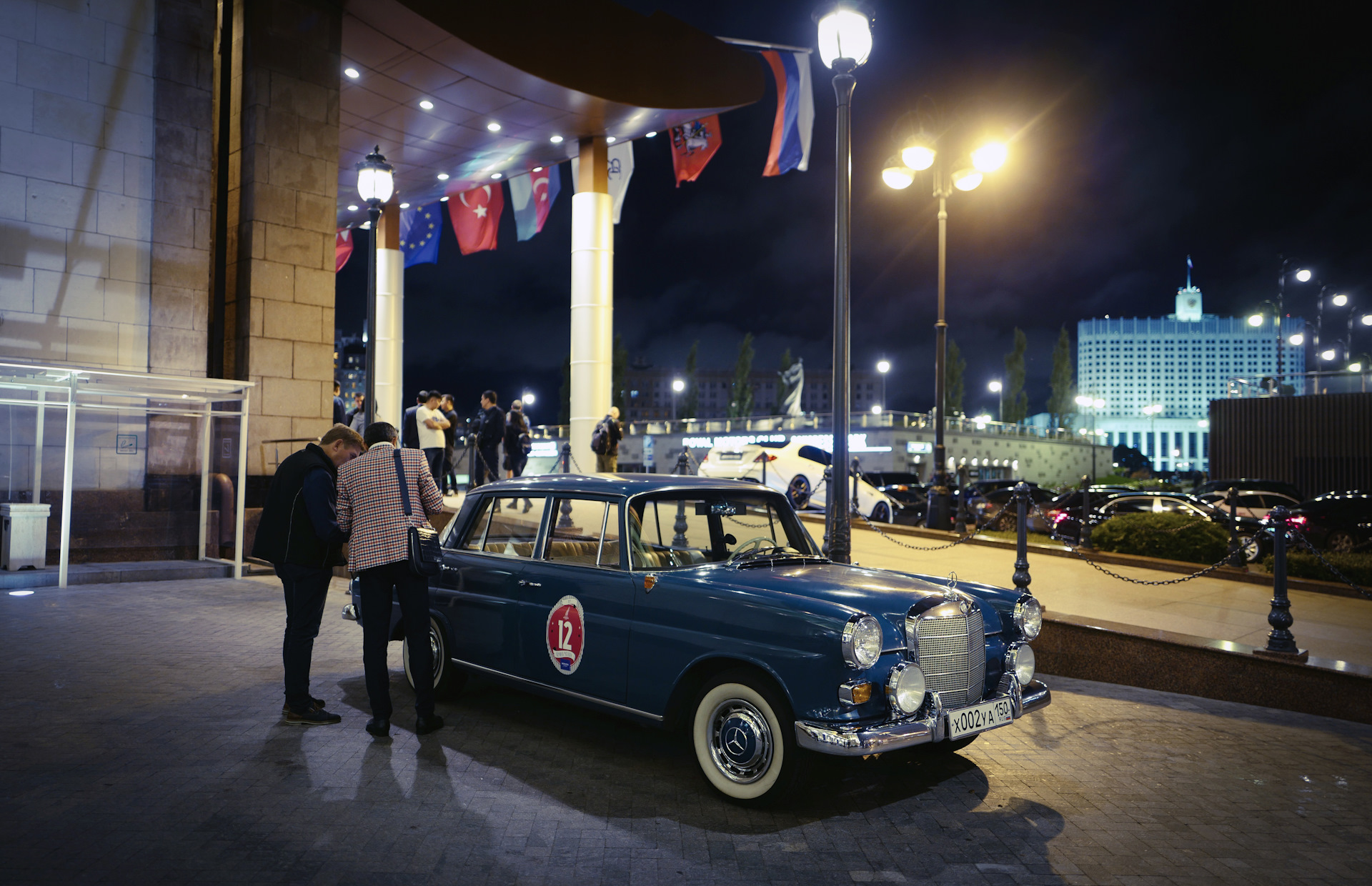 Петербург машина на час москва