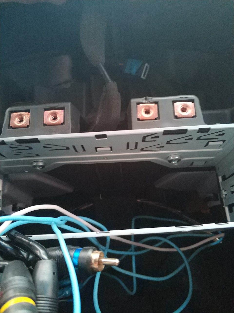 Установка Pioneer mvh 580 bt — Chevrolet Cruze Hatchback, 1,6 л, 2012 ...