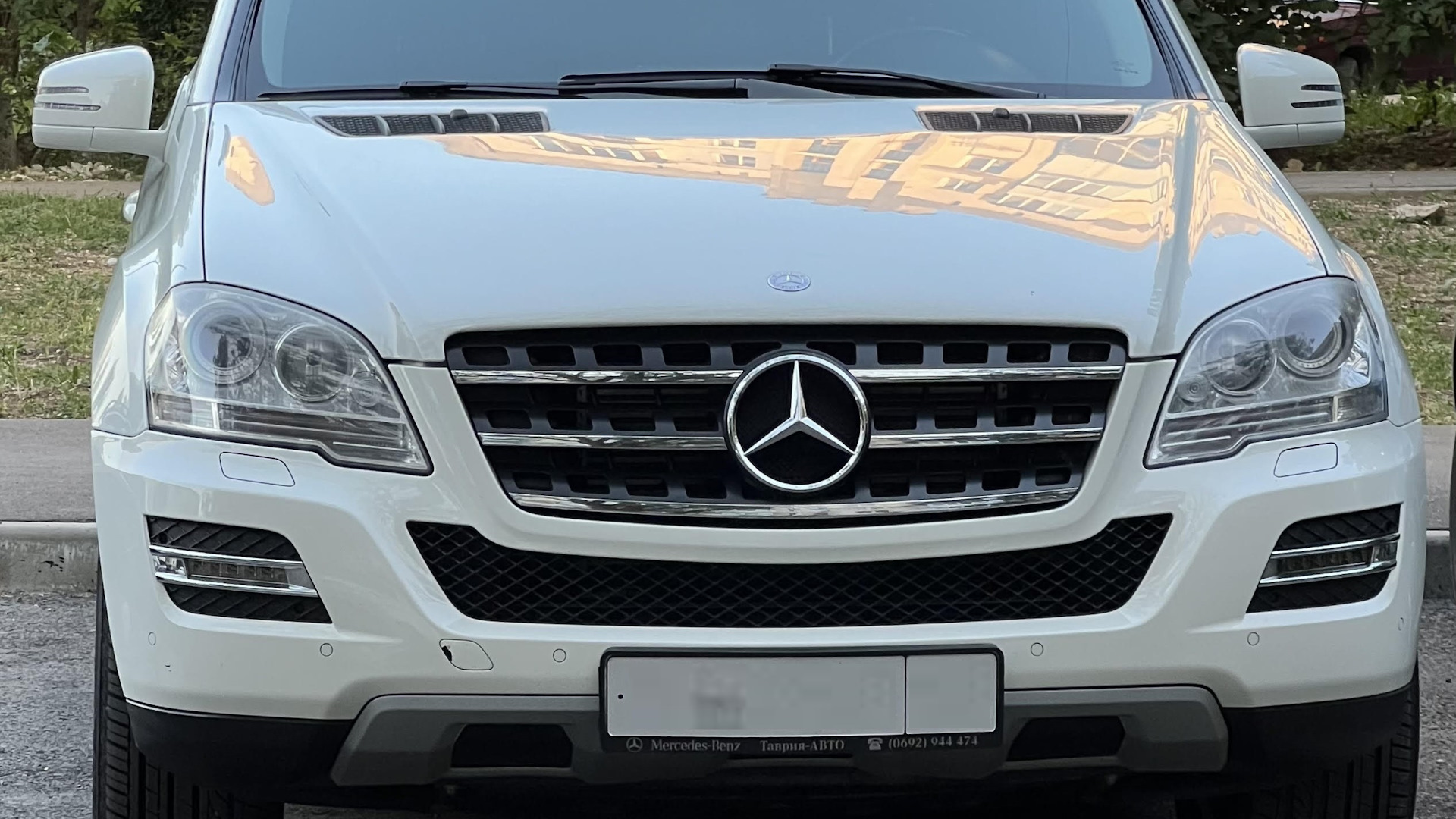 Mercedes-Benz M-Class (W164) 3.0 дизельный 2010 | Белый на DRIVE2