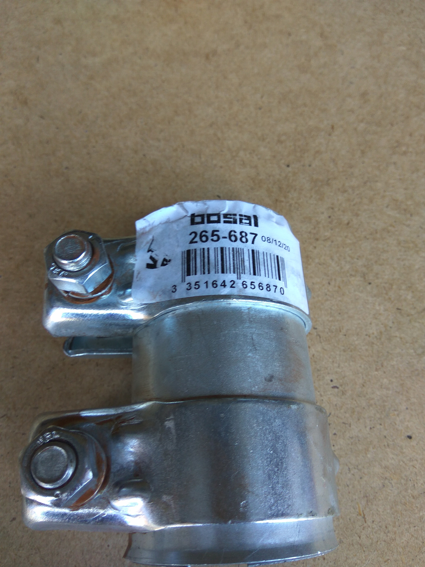 Выхлопная, прогоревшие хомут А5 — Skoda Octavia A5 Mk2, 1,6 л, 2013 ...