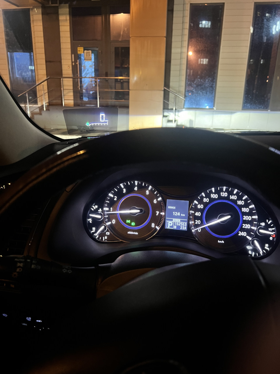 Проекция на лобовое стекло HUD. — Infiniti QX56 (2G), 5,6 л, 2012 года |  тюнинг | DRIVE2