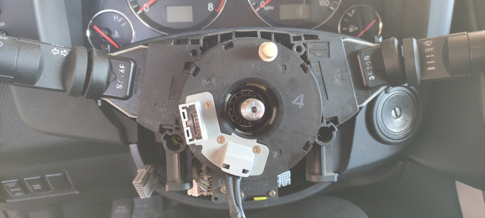 Не работает сигнал, подрулевой шлейф. — Infiniti FX (1G), 3,5 л, 2004 ...