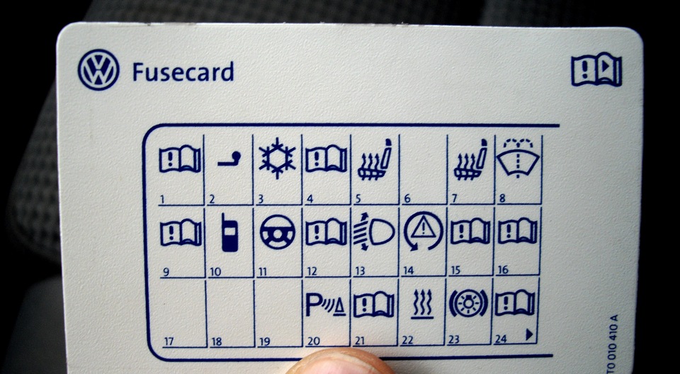 Картинки КАКОЙ ПРЕДОХРАНИТЕЛЬ ЗАДНЕГО СТЕКЛА