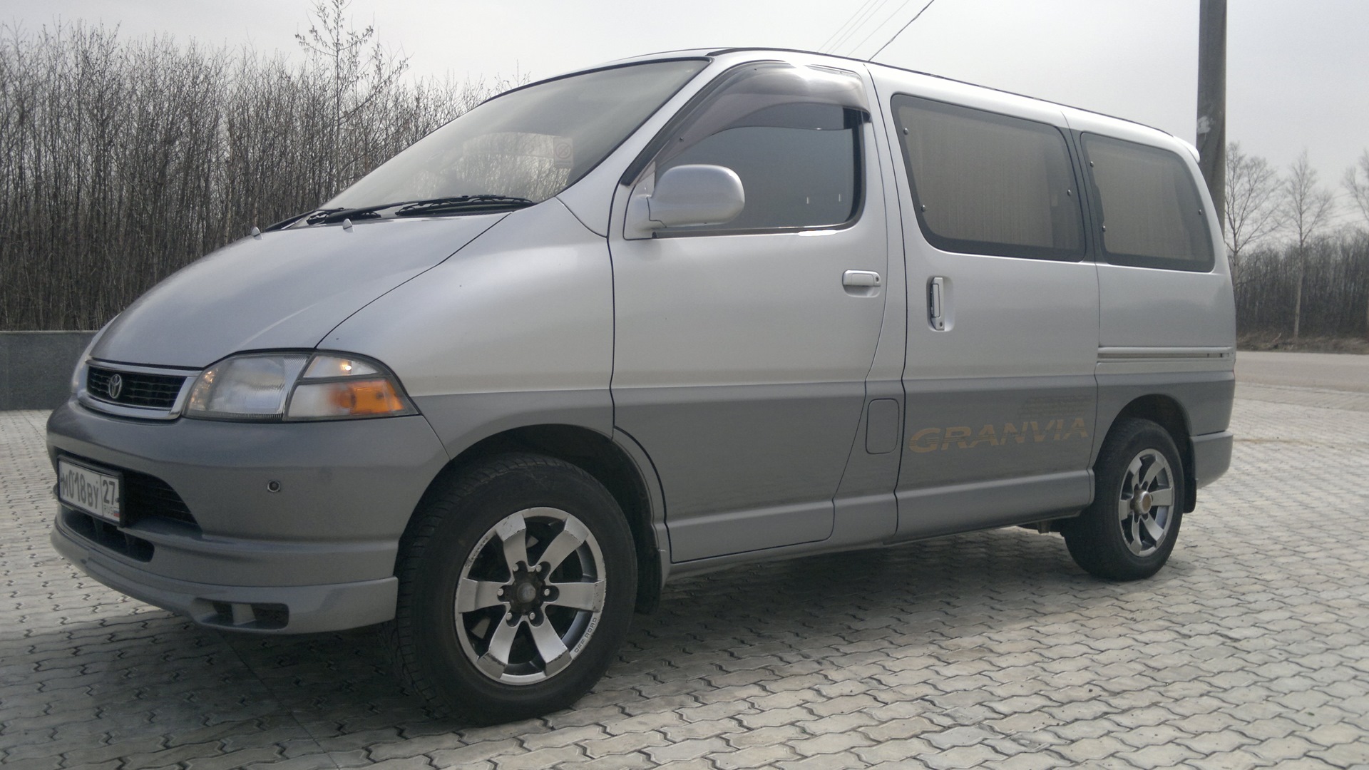 Toyota Granvia 3.0 дизельный 1998 | Full-time 4WD на DRIVE2