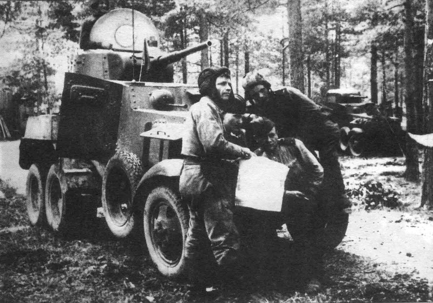 Начало ба. Ба-10 бронеавтомобиль. Бронеавтомобили РККА ба-10. Бронеавтомобиль ба-10 1941. Ба10 броневик.