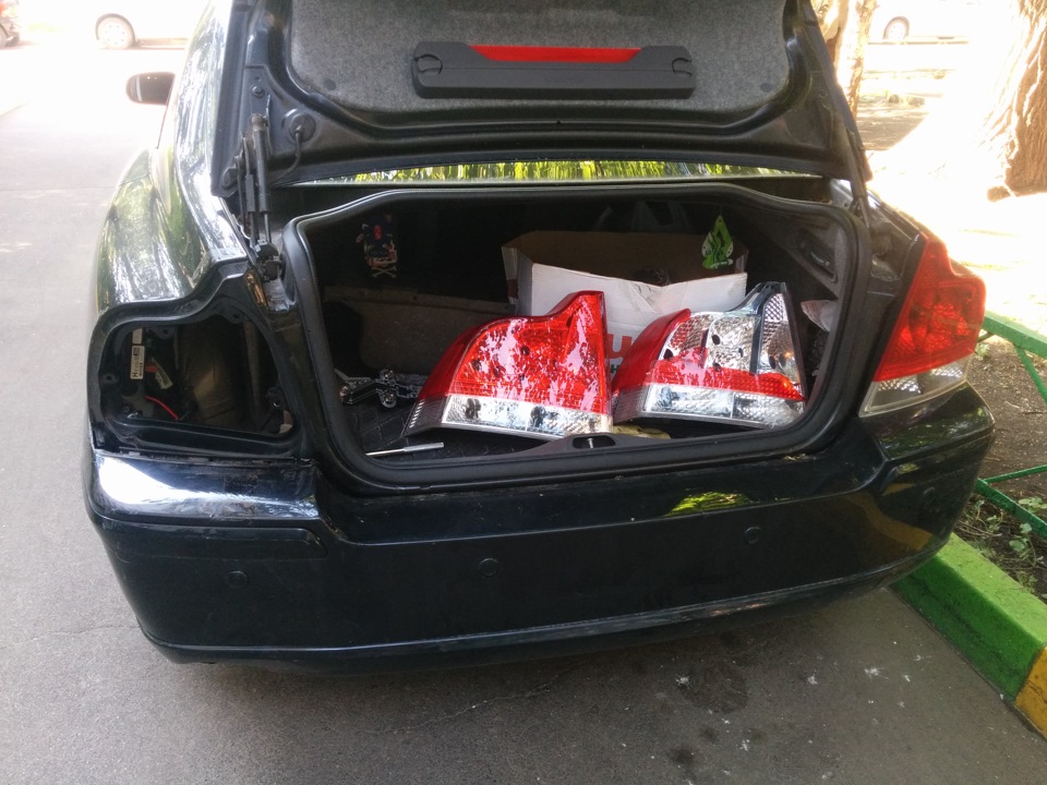 Восстанавливаемся после не большого дтп. — Volvo S60 (1G), 2,4 л, 2008 ...