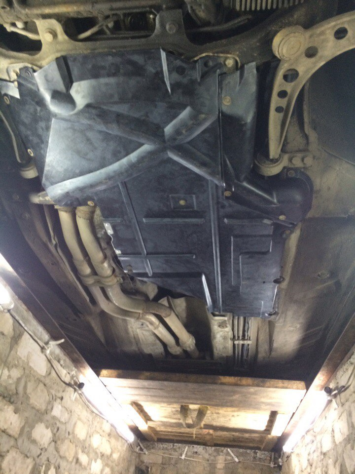 Выхлоп от e46 330, развальные рычаги, защита двигателя — BMW 3 series ...