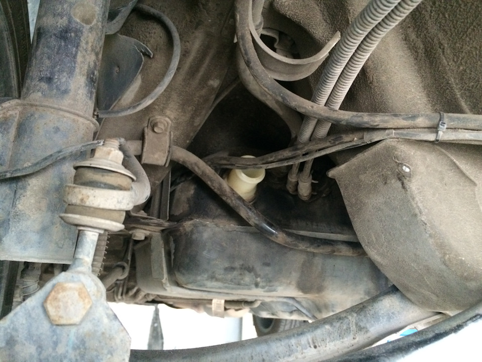 Слили бензин! — Geely CK, 1,5 л, 2012 года | другое | DRIVE2