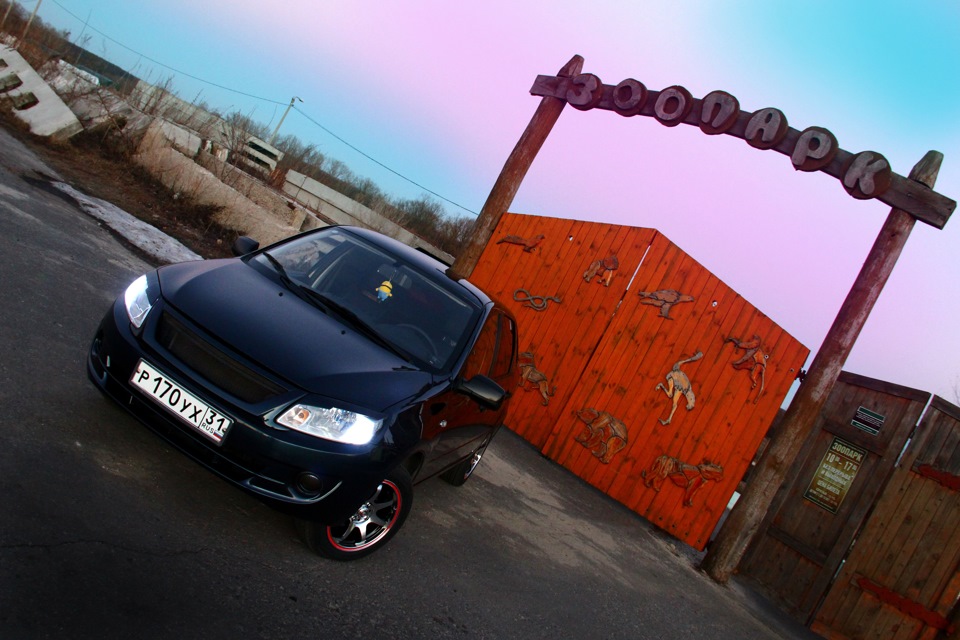 У всех есть а я отстаю)) Просто фотки… — Lada Гранта, 1,6 л, 2012 года ...