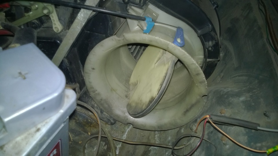 Фото в бортжурнале Audi 100 (C4)