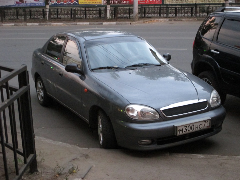 Серый ланос. Chevrolet lanos серый металлик. Daewoo lanos серый. Шевроле Ланос с 52 регионом. Шевроле Ланос серый с черным бампером.