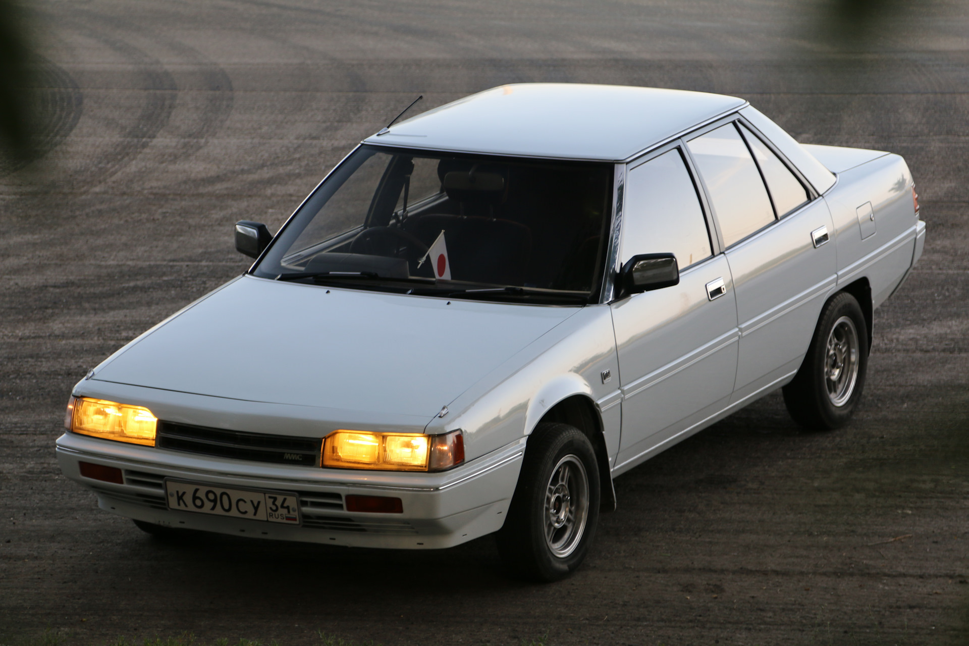 Митсубиси галант 5. Мицубиси Галант 1985. Mitsubishi Galant 1983. Мицубиси Галант Сигма 1983.