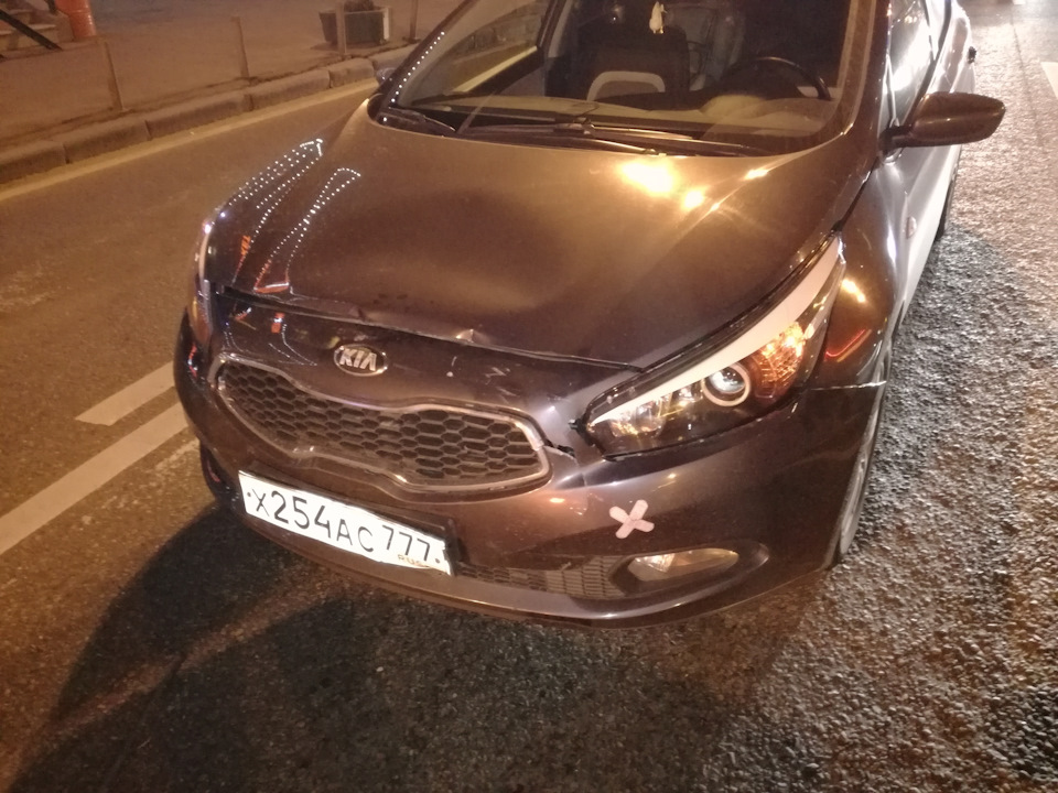 1-ое ДТП - KIA Ceed (2G), 1,6 л, 2015 года ДТП DRIVE2