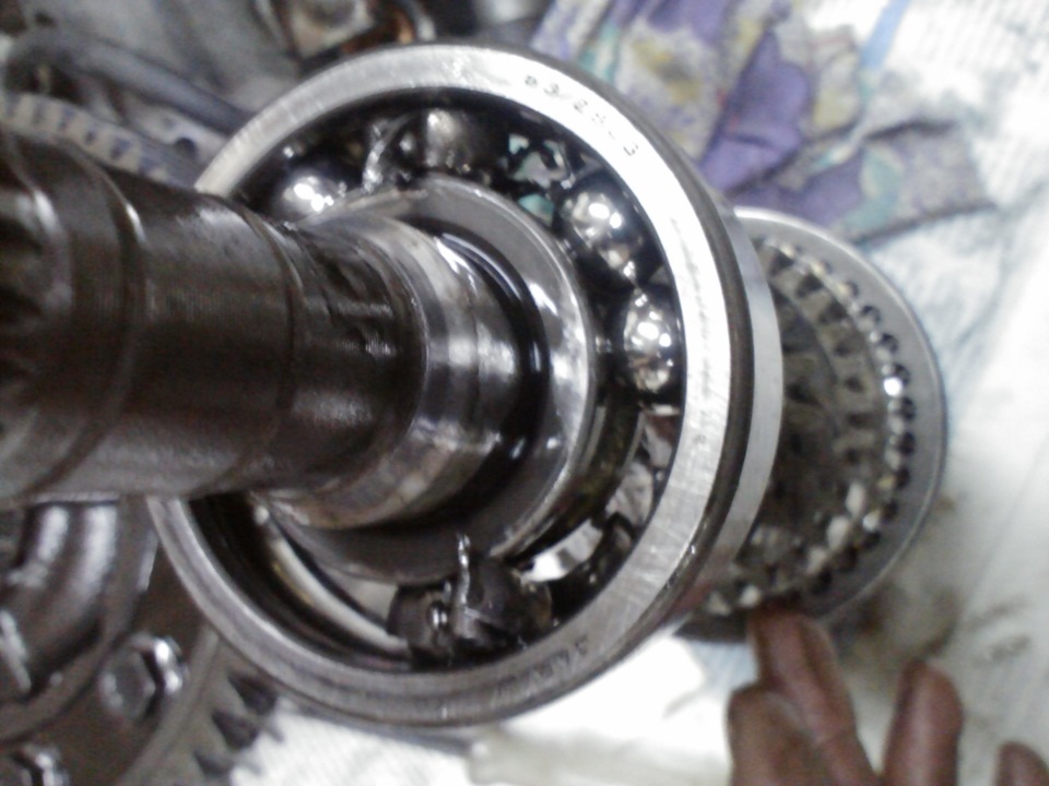 Подшипник на первичном валу, развалился(( — Nissan Maxima IV (A32), 3 л ...