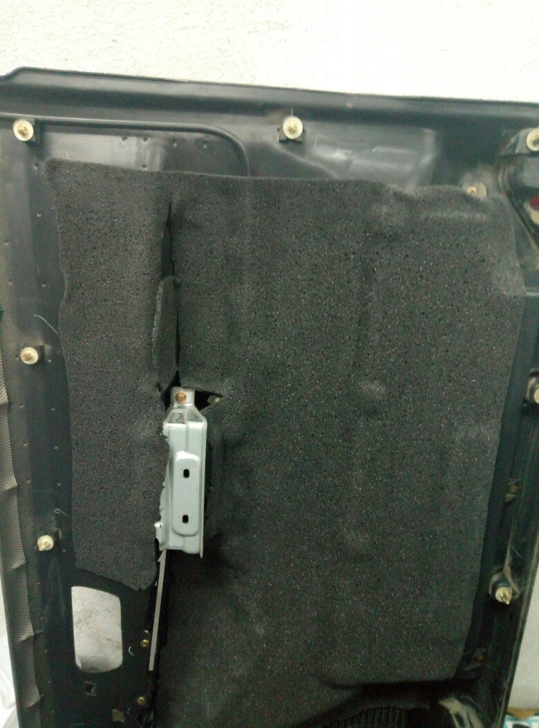 Ремонт обшивки дверей паджеро