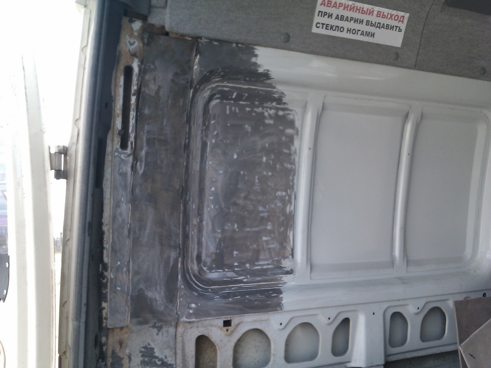 Удаление клея, грунтовка и покраска. — ГАЗ Газель, 2,5 л, 2007 года ...