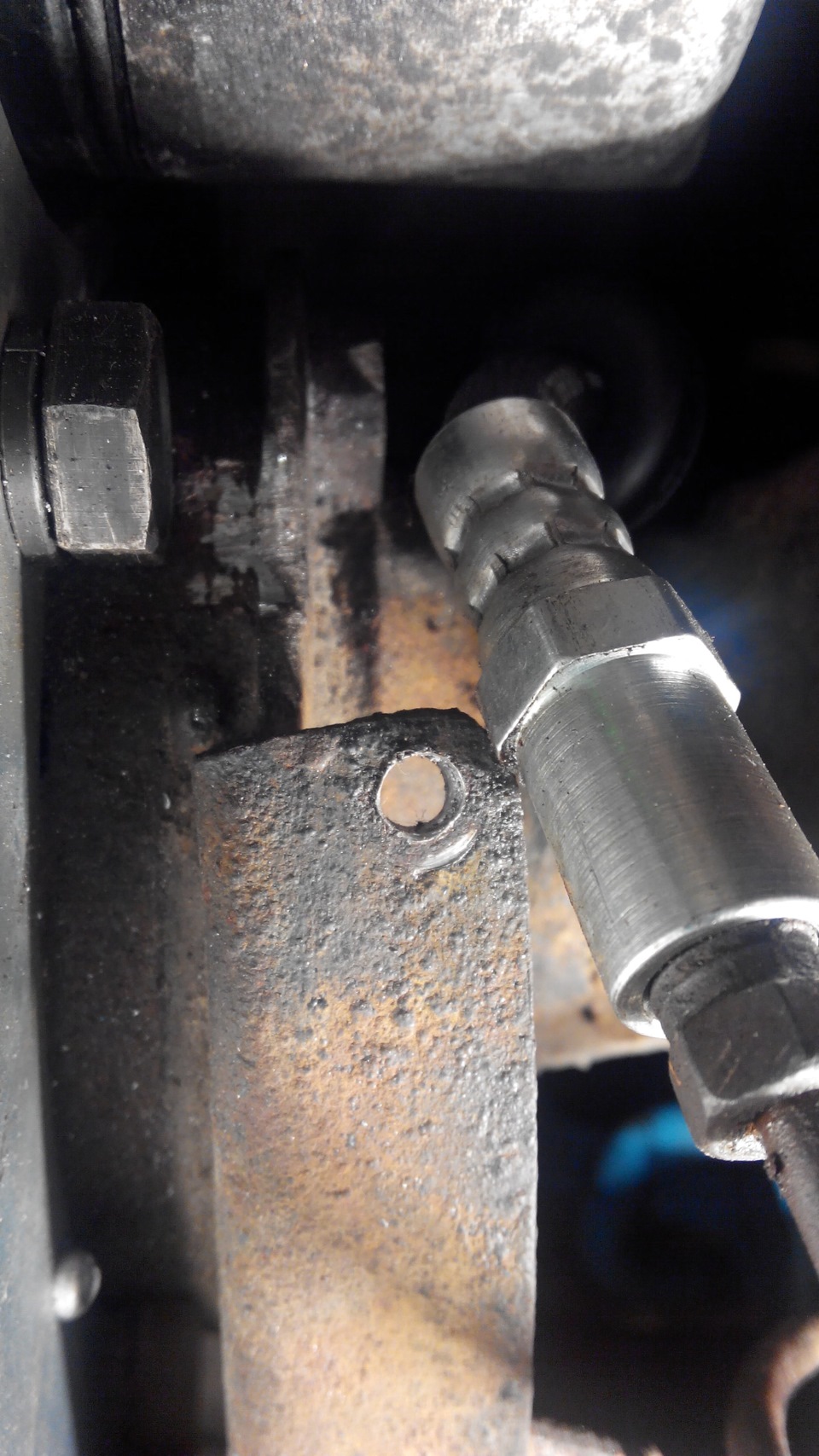 Установка ЗДТ+ новый вариант гидро ручника. — Lada 21061, 1,5 л, 1997 ...