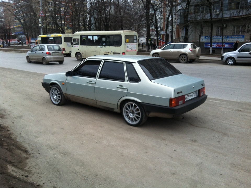 Р’РђР— 21099 r15