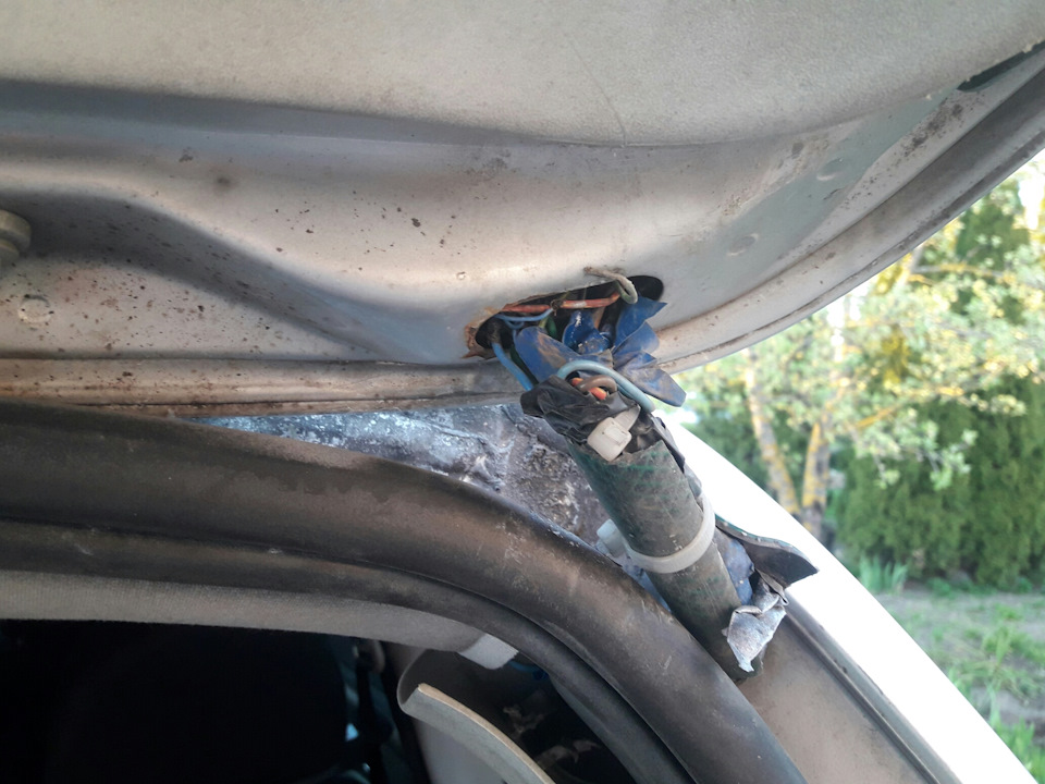 Фото в бортжурнале SEAT Alhambra (1G)