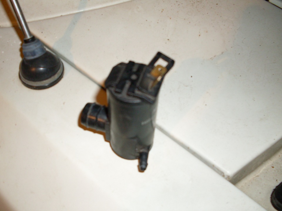 Фото в бортжурнале Mazda Protege (FH4H)