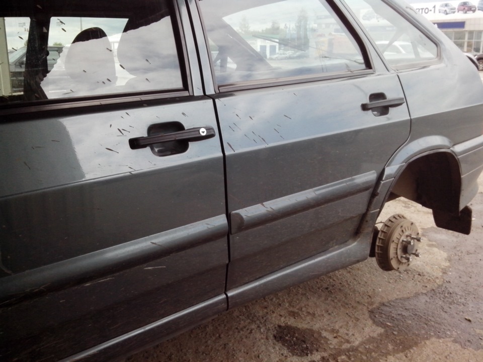 Птичку жалко, или Как Я колеса ездил балансировать — Lada 2114, 1,6 л ...