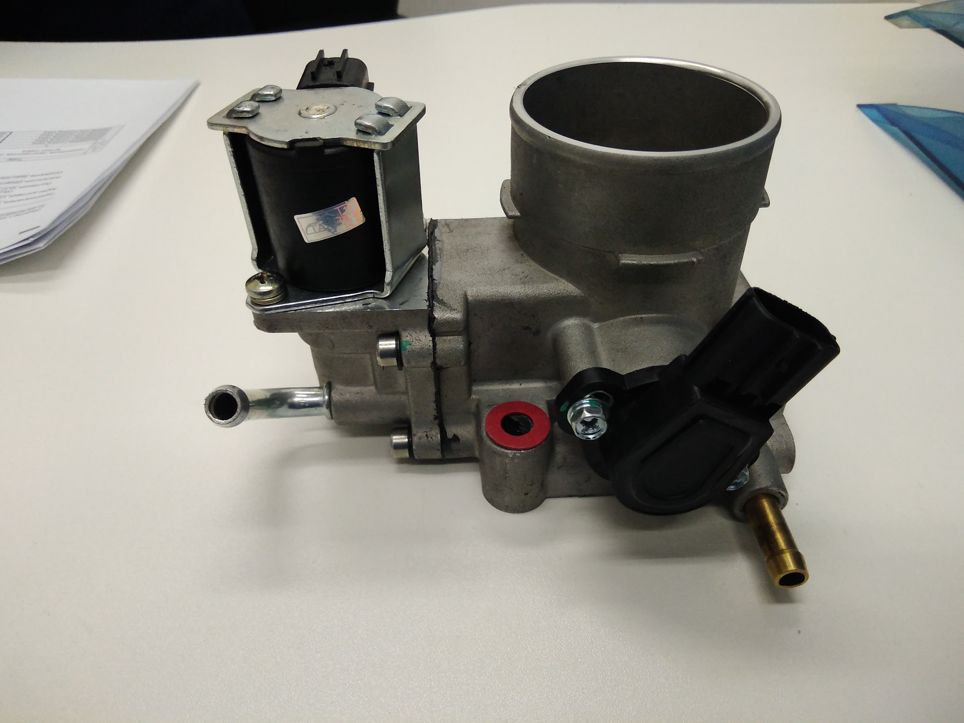 Дроссельная заслонка в сборе Mazda Premacy FSD7-13-650A — Mazda Premacy ...