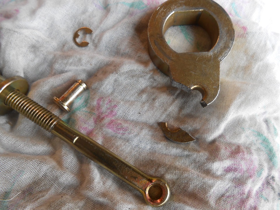 Свист приводного ремня. — Mercedes-Benz E-class (W124), 3,2 л, 1994 ...