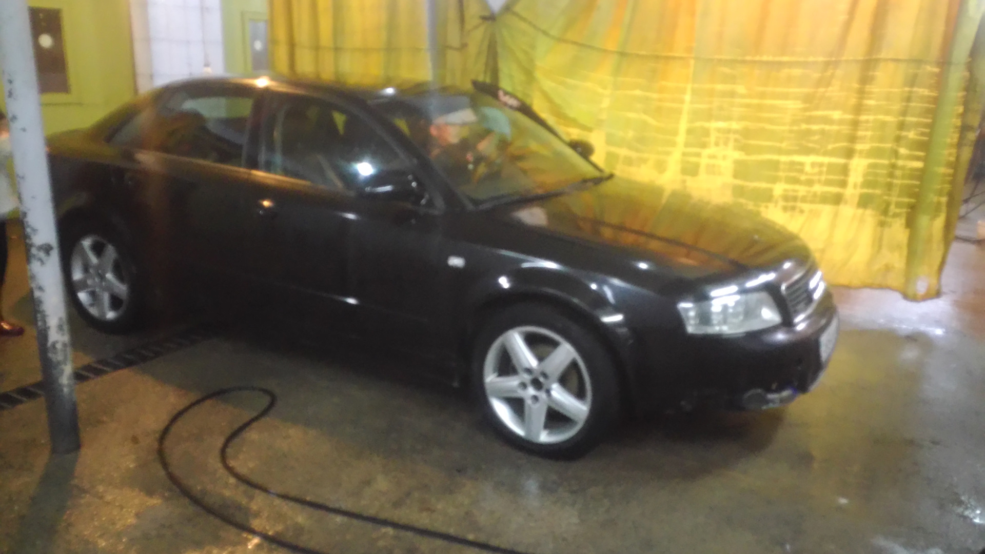 Audi A4 (B6) 1.8 бензиновый 2002 | властелин колец на DRIVE2