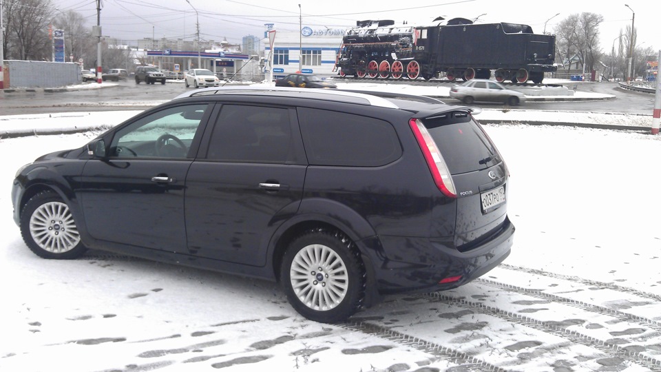Тюнинг форд 2 универсал фото Ford Focus II Wagon 2.0 бензиновый 2011 Чёрный на DRIVE2