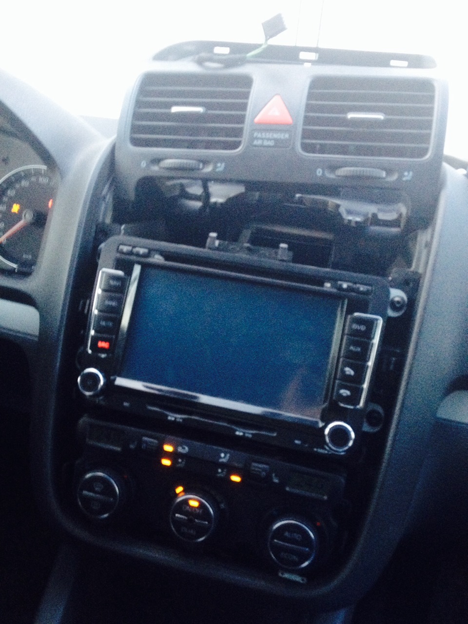 RedPower 8904 — Volkswagen Jetta V, 1,6 л, 2006 года | автозвук | DRIVE2