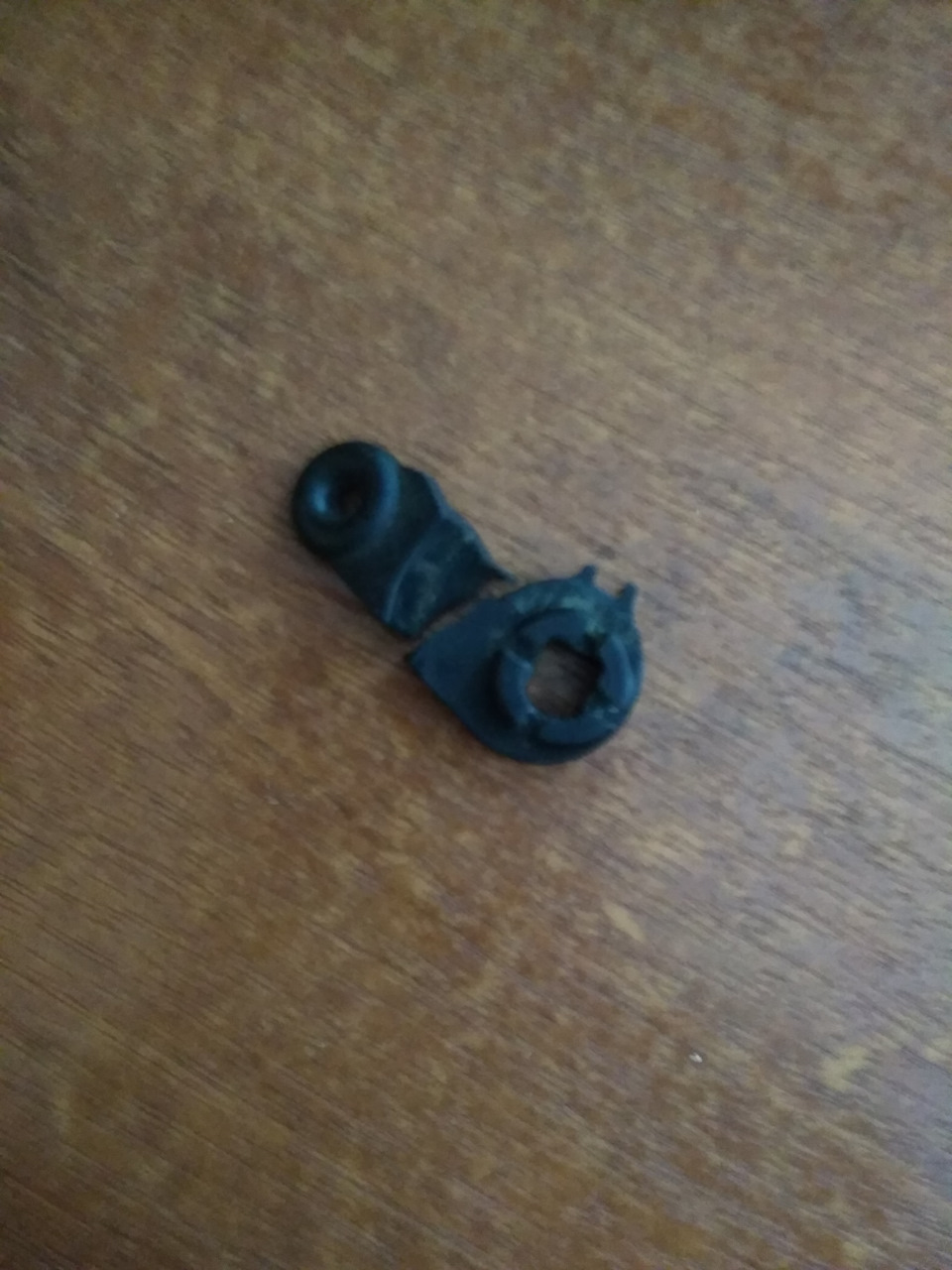 сломался замок водительской двери — Ford Mondeo III, 2 л, 2001 года ...