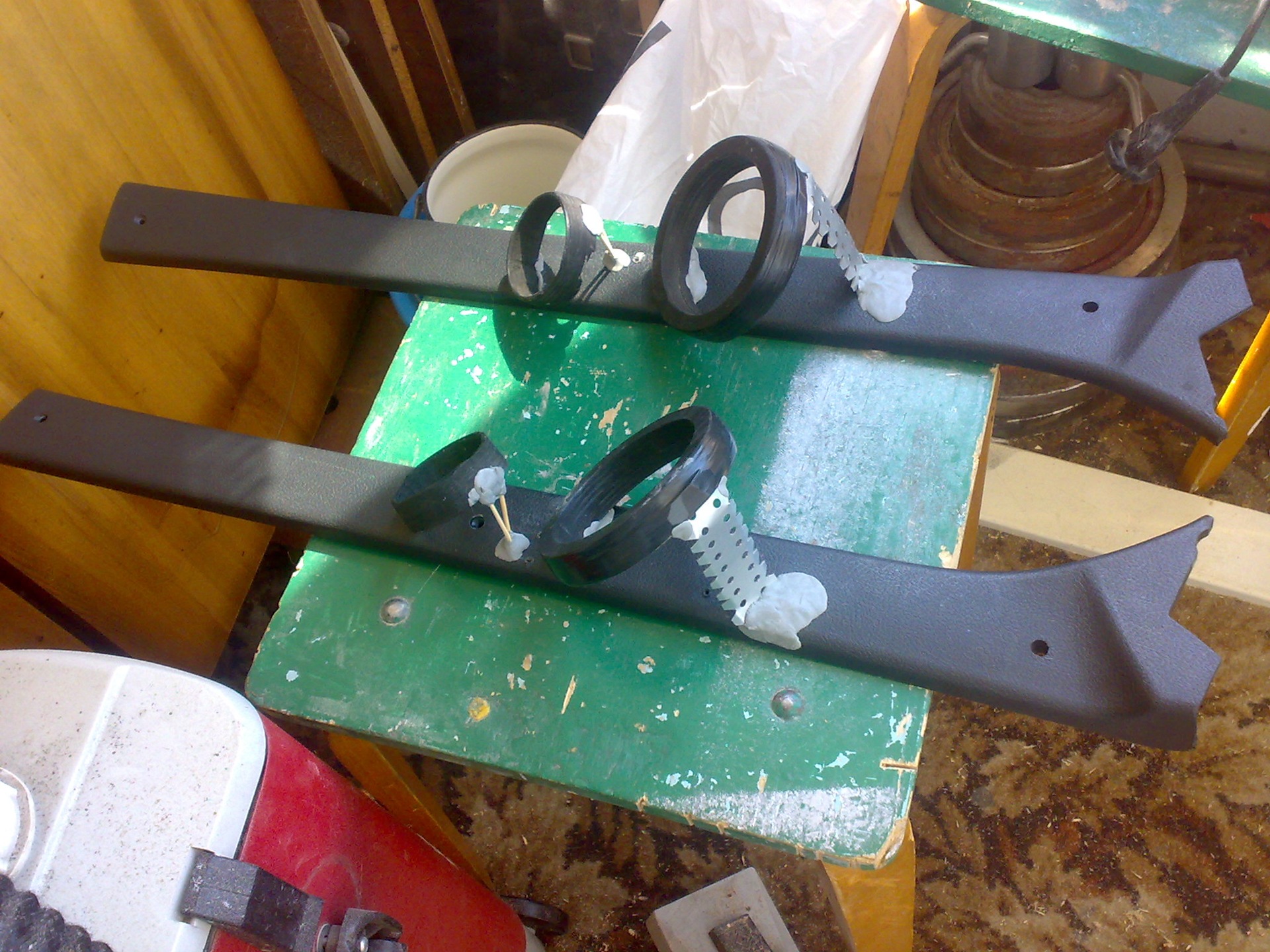 Стойки под СЧ\\ВЧ, Саб в полке! — Lada 2115, 1,5 л, 2006 года ...