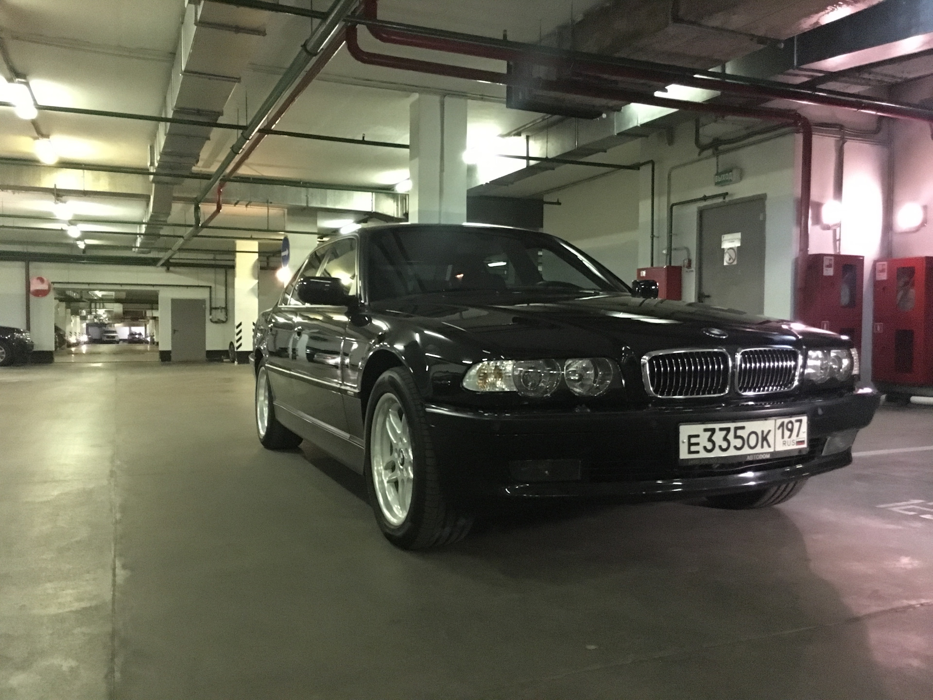 Подготовился к зимнему сезону — поставил летние колёса — BMW 7 series  (E38), 5,4 л, 1999 года | колёсные диски | DRIVE2