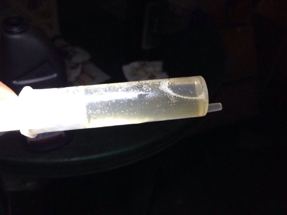 Замена жидкости в сцеплении — Toyota Chaser (80), 2 л, 1989 года ...