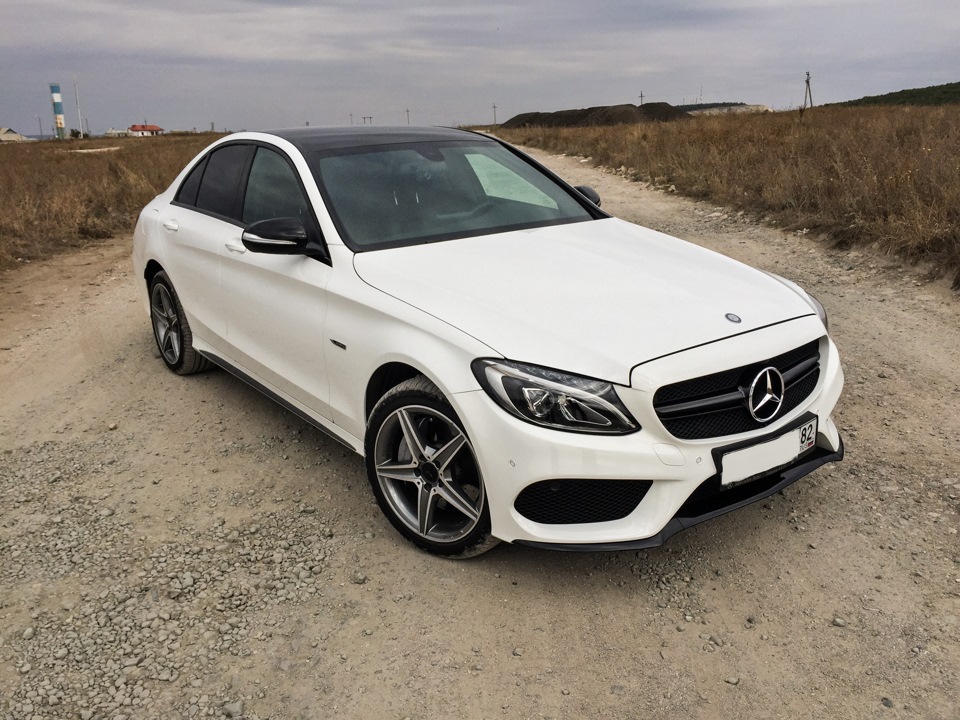 Mercedes Benz w205 White