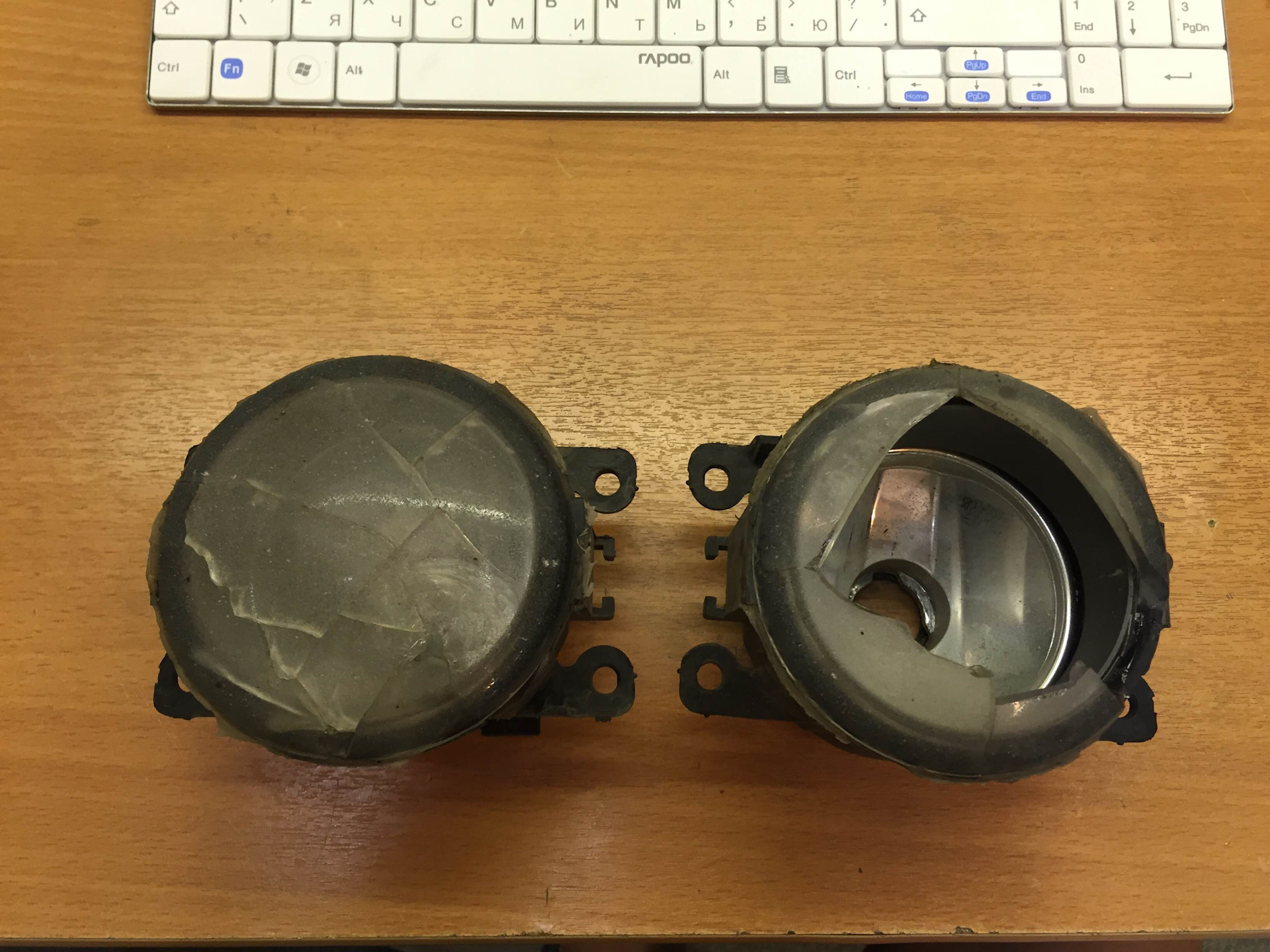 Мини противотуманные фары на алиэкспресс. Nissan note 2007 птф. Туманки ниссан ноут е11. St2152030n фара противотуманная. Птф nissan note e11.