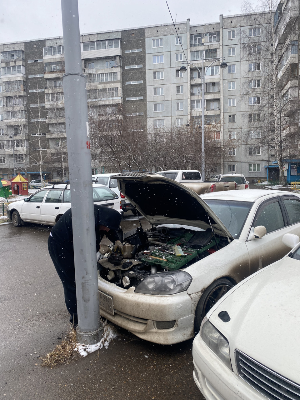 11 Мелкие доработки, внезапные поломки, одним словом черная полоса — Toyota  Mark II (110), 2,5 л, 2003 года | стайлинг | DRIVE2