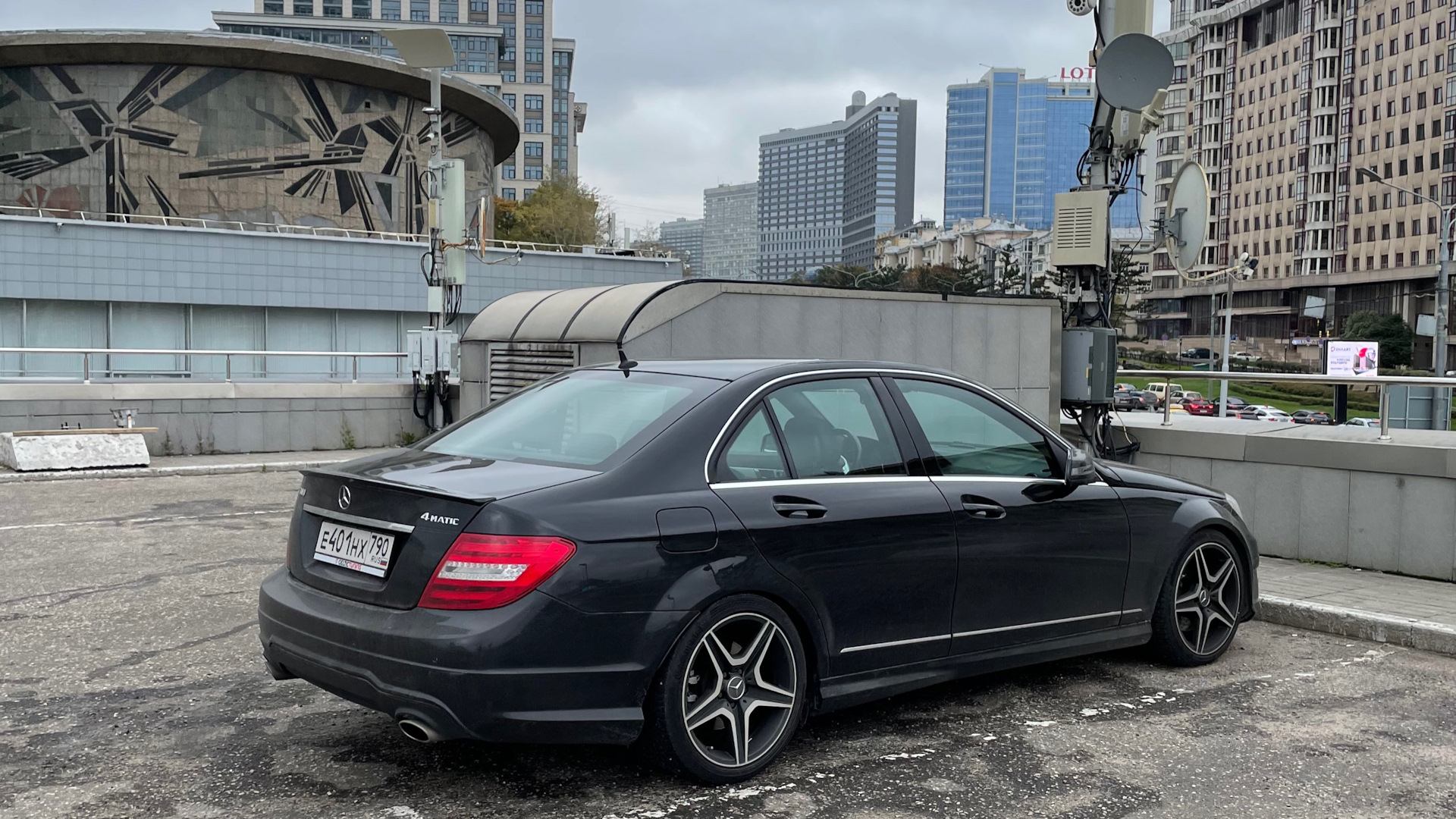 Mercedes-Benz C-class (W204) 3.5 бензиновый 2012 | Цешка три и пять на  DRIVE2