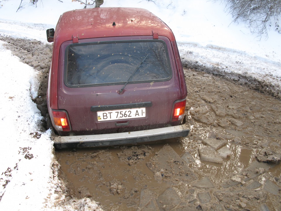 Поездка в Горы!) — Lada 4x4 3D, 1,7 л, 1996 года | путешествие | DRIVE2
