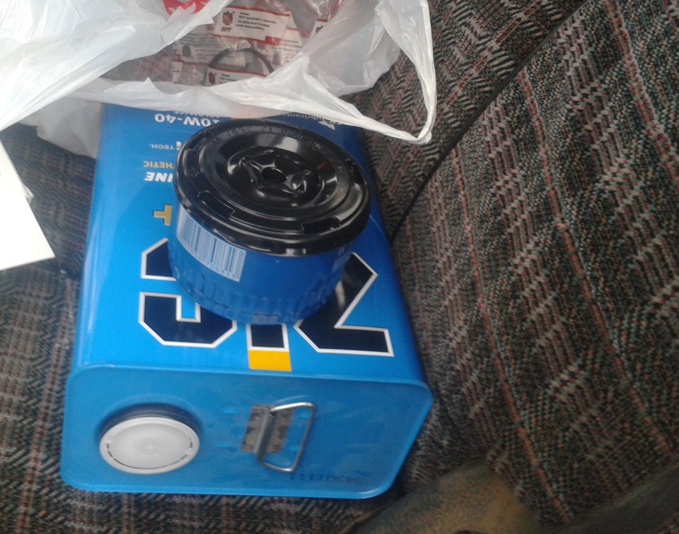 Пропадает давление масла на холостых, на прогретом двигателе. — Lada ...